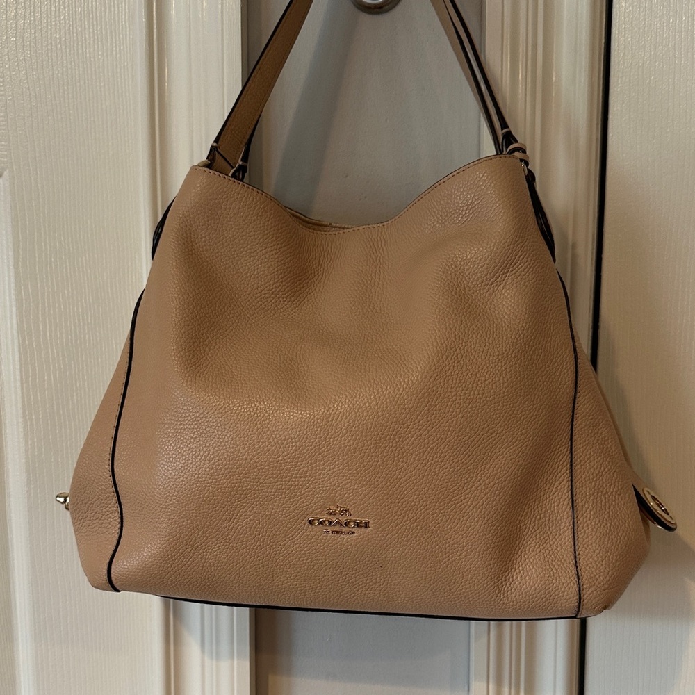 Coach Beige Leather Shoulder Bag